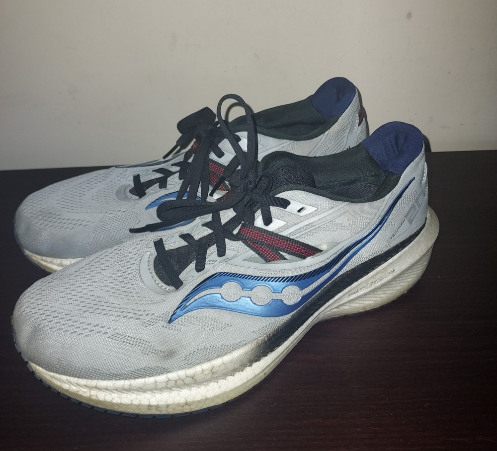 Saucony Men's Running Sneakers 11M Triumph 20 Mesh Lightweight Athletic Gray